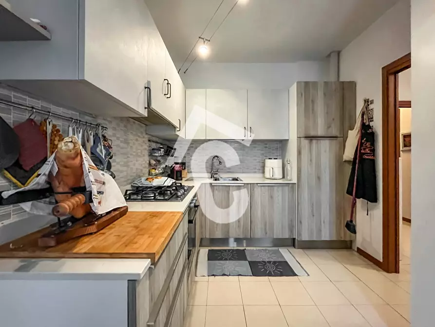 Immagine 8 di Quadrilocale in vendita  a Castelbellino