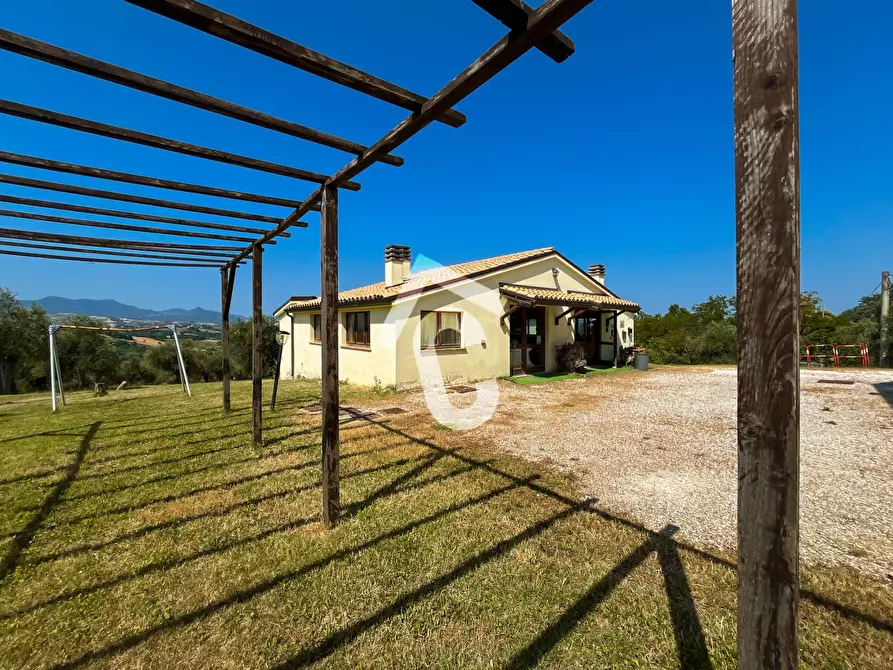 Immagine 30 di Rustico / casale in vendita  a Maiolati Spontini