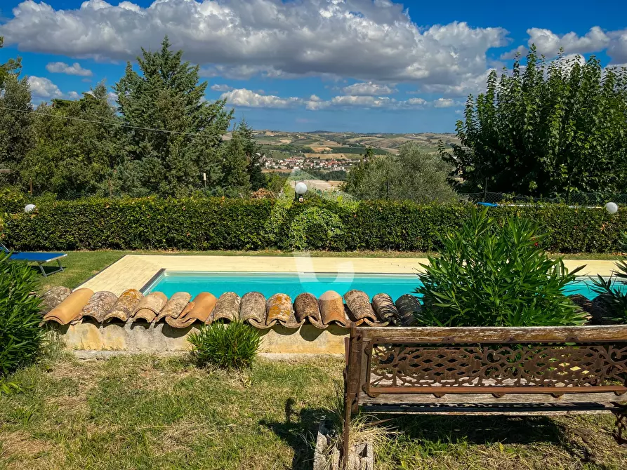 Immagine 4 di Casa bifamiliare in vendita  a Castelbellino