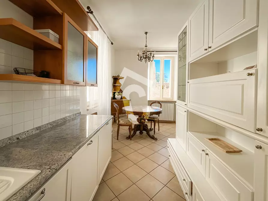 Immagine 10 di Casa bifamiliare in vendita  a Jesi