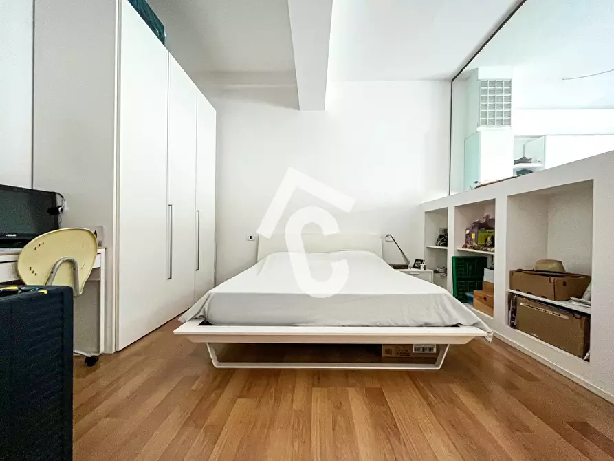 Immagine 10 di Monolocale in vendita  a Jesi