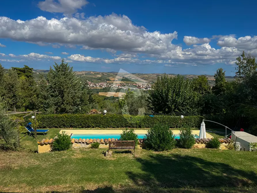 Immagine 51 di Casa bifamiliare in vendita  a Castelbellino