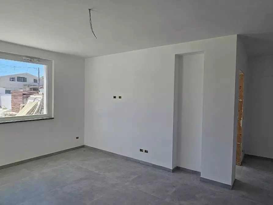 Immagine 4 di Villa in vendita  a Aci Bonaccorsi