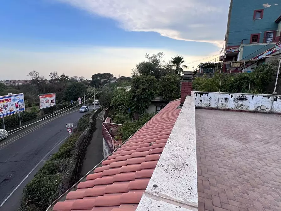 Immagine 8 di Villa in vendita  a Sant'agata Li Battiati