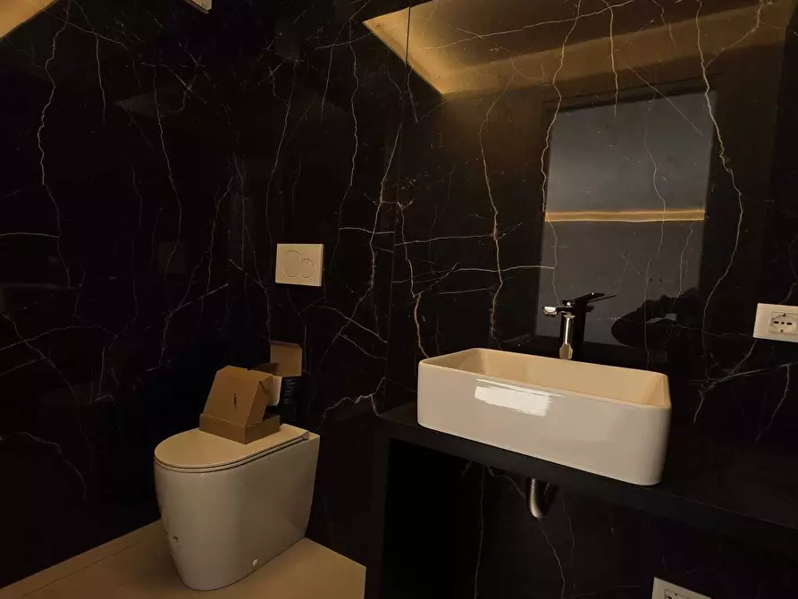 Immagine 30 di Villa in vendita  a Pedara