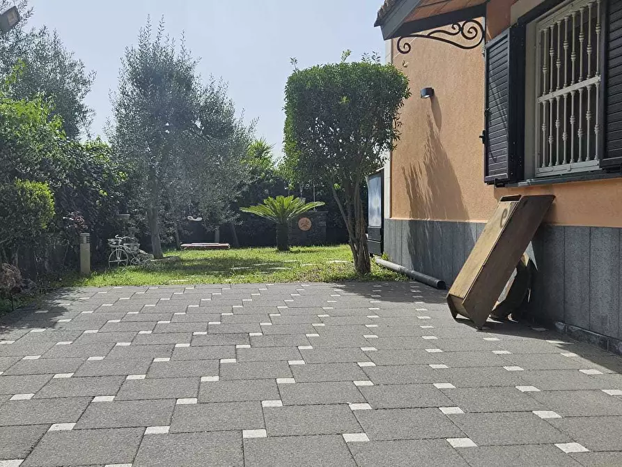 Immagine 22 di Villa in vendita  a Ragalna