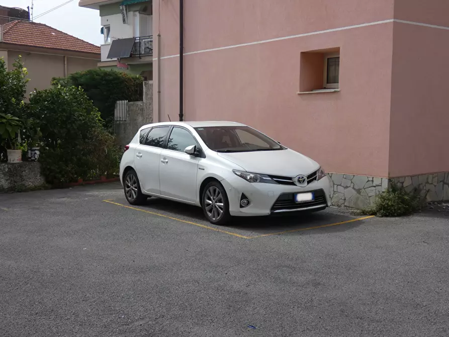 Immagine 24 di Appartamento in vendita  in Via Isonzo 16 a Loano