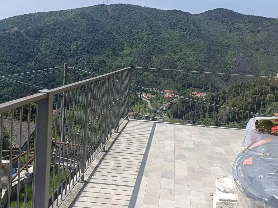 Immagine 9 di Mansarda in vendita  in Via Costa 3 a Varazze