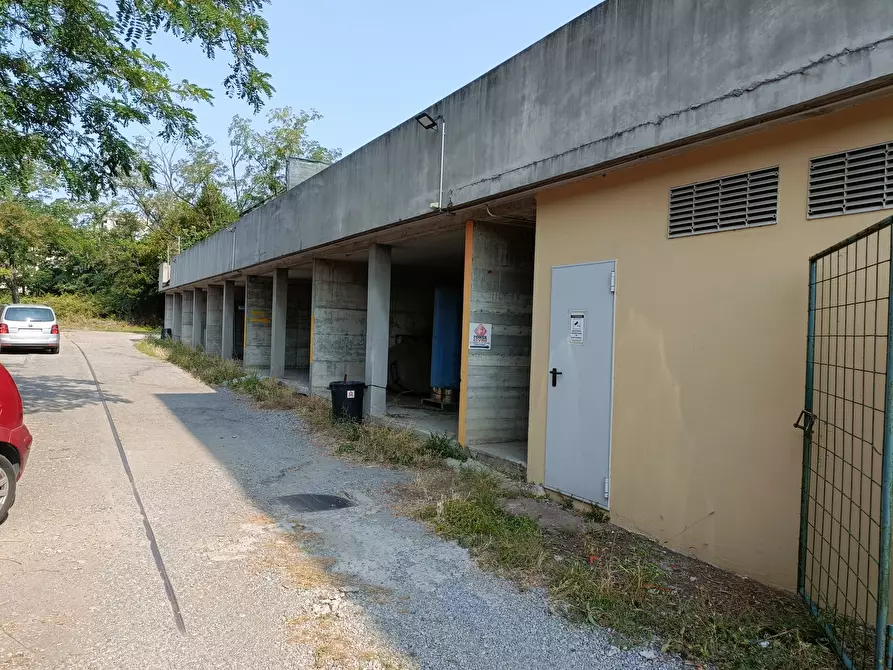 Immagine 41 di Ufficio in affitto  in Via Giuseppe Ungaretti 10 a Genova