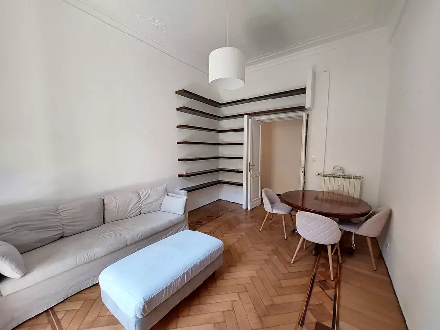 Immagine 7 di Trilocale in vendita  in Corso Magenta a Genova