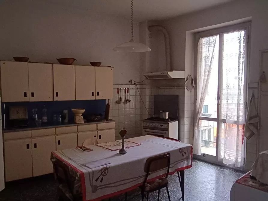 Immagine 16 di Appartamento in vendita  in Via Cornigliano 34 a Genova