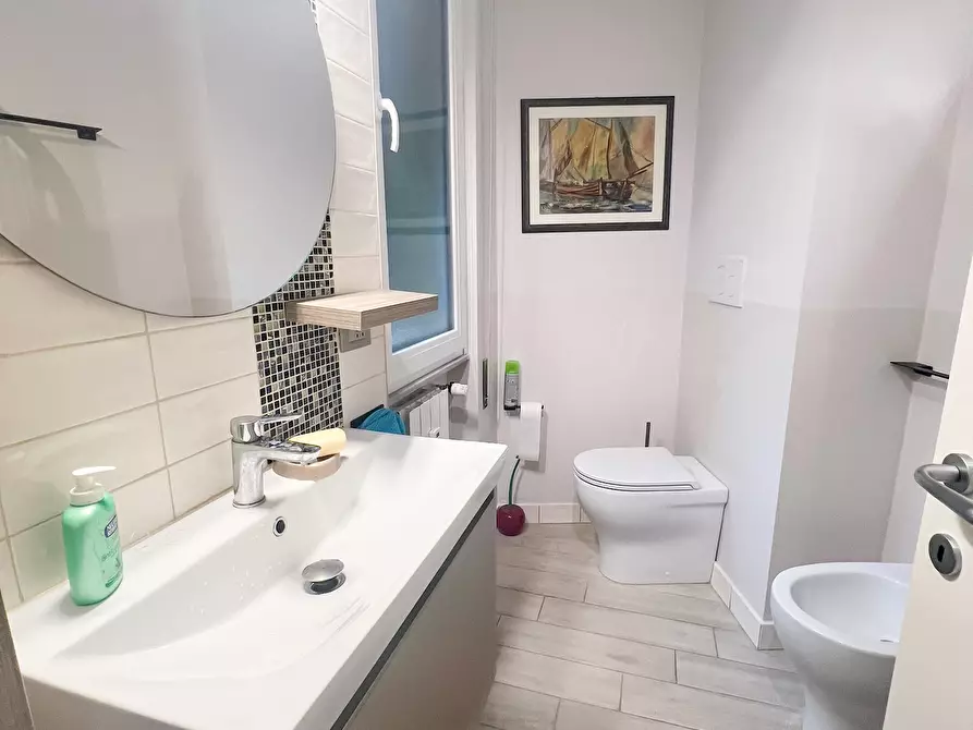 Immagine 11 di Appartamento in vendita  in Via Sessarego a Bogliasco