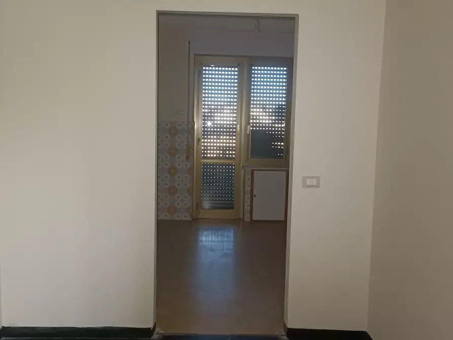 Immagine 42 di Appartamento in affitto  in Via Canevari 24 a Genova
