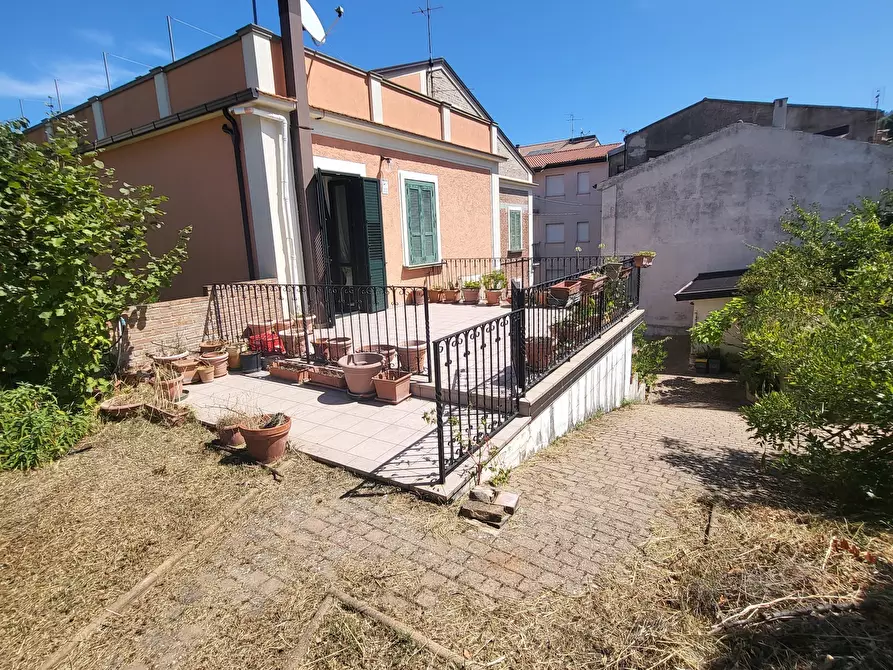 Immagine 9 di Casa indipendente in vendita  in Via Giotto 22 a Acri