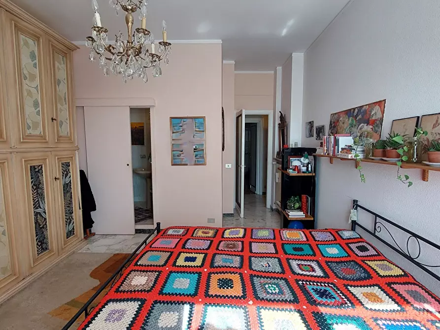 Immagine 21 di Trilocale in vendita  in Via Domenico Chiodo 25 a Genova