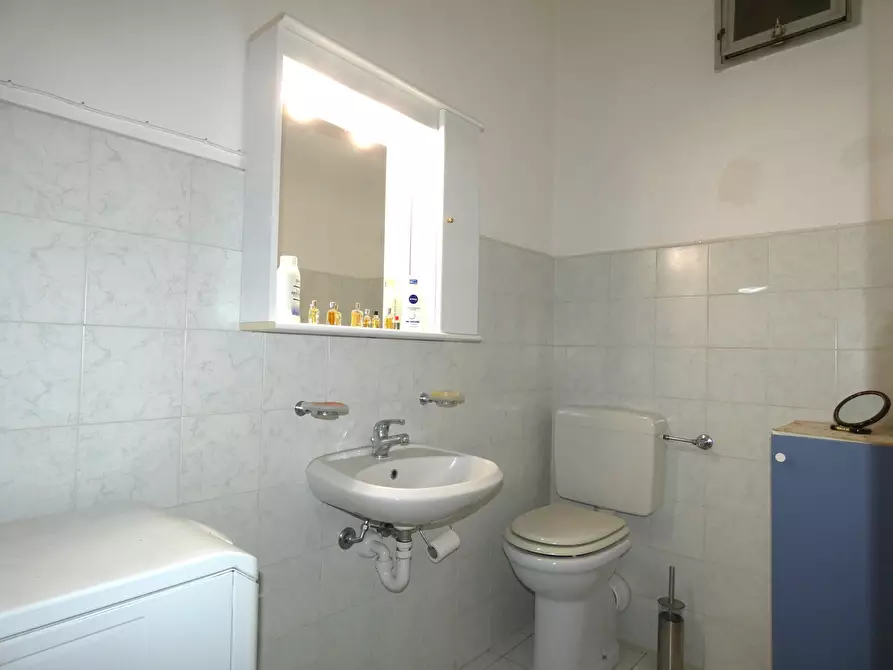 Immagine 15 di Quadrilocale in vendita  in Via Guglielmo Oberdan 26A a Genova