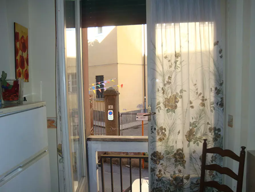 Immagine 39 di Bilocale in vendita  in Via all'Asilo Davide e Delfina Garbarino 2 a Genova