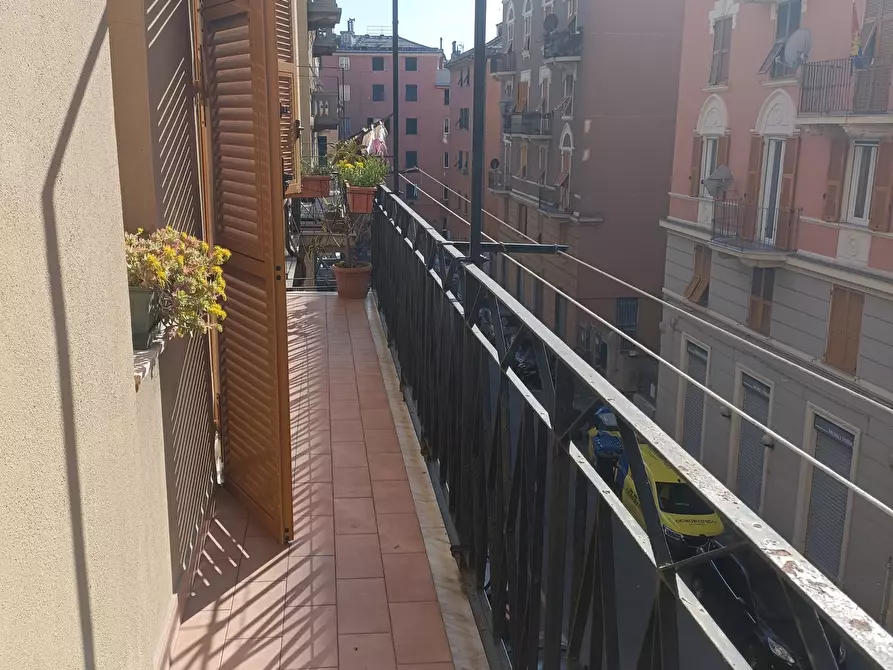 Immagine 36 di Pentalocale in vendita  in Via Paolo Antonio de Cavero 8 a Genova