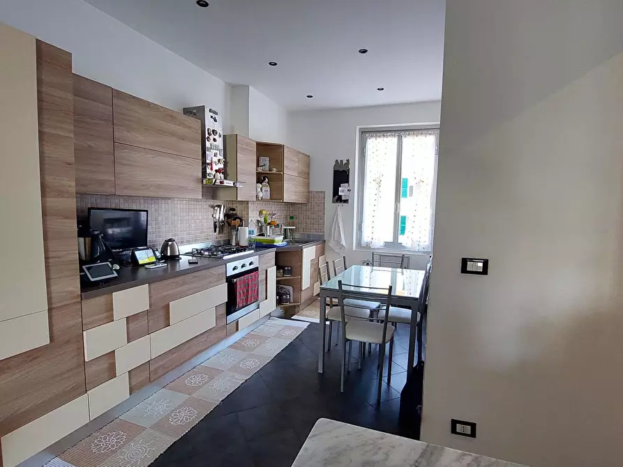 Immagine 43 di Trilocale in vendita  in Corso Luigi Andrea Martinetti a Genova