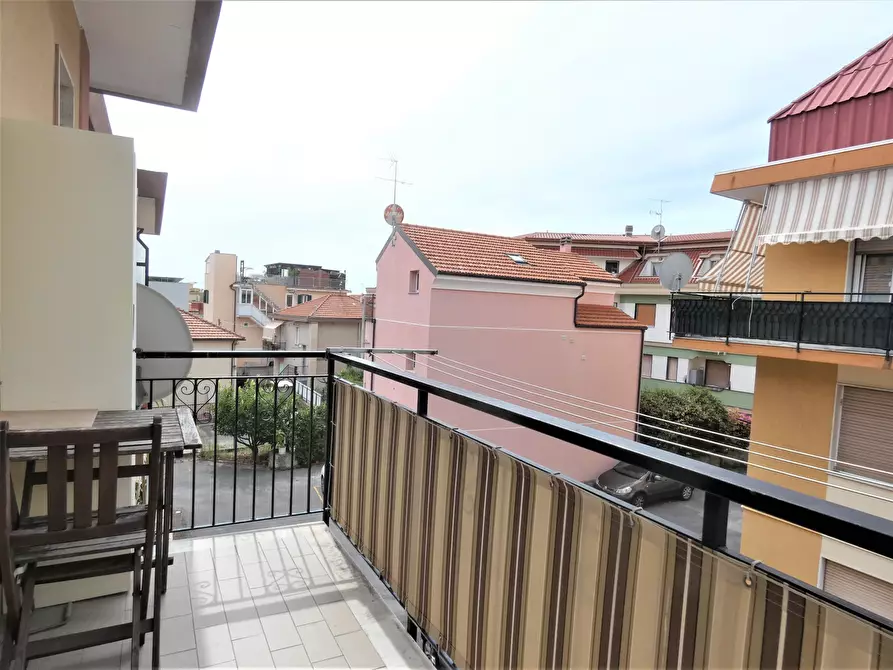 Immagine 13 di Appartamento in vendita  in Via Isonzo 16 a Loano