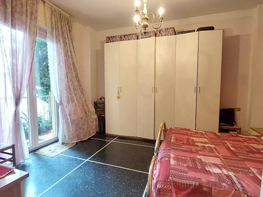 Immagine 8 di Trilocale in vendita  in Via Leonardo Montaldo 24 a Genova