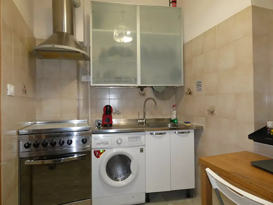 Immagine 5 di Trilocale in affitto  in Vico Chiuso del Grillo 10 a Genova