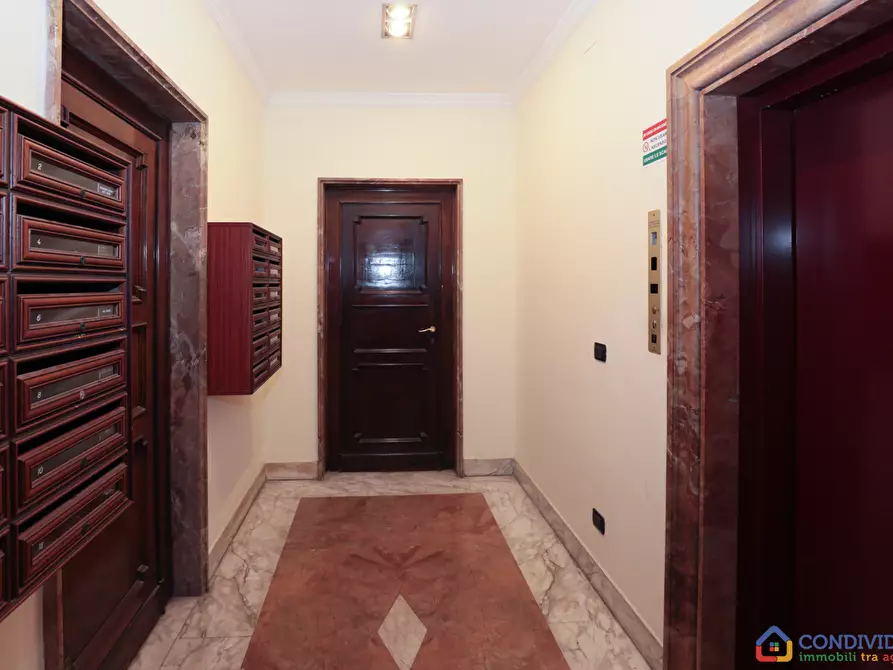 Immagine 48 di Albergo/B&B/Residence in affitto  in Piazza della Nunziata 5 a Genova