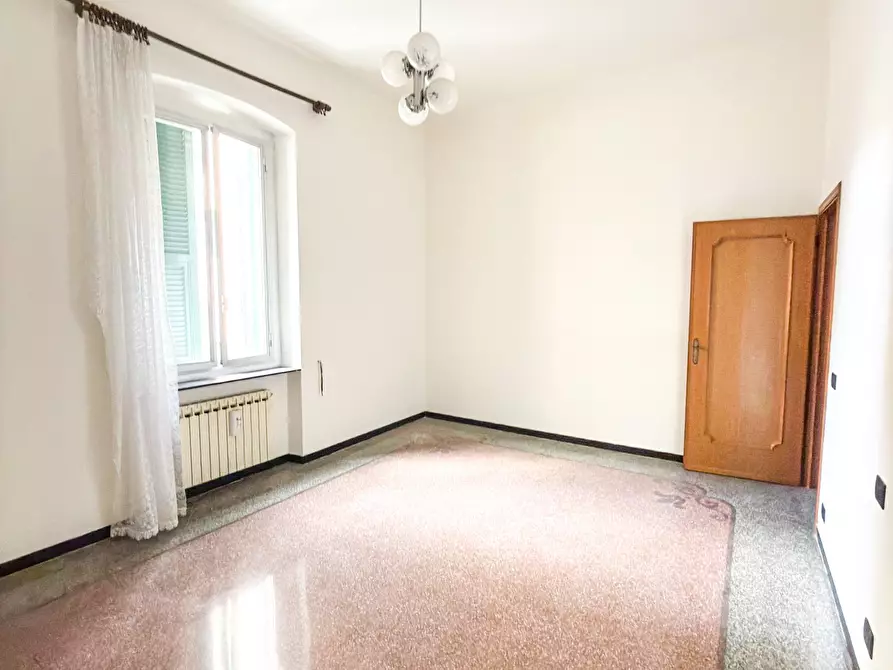 Immagine 9 di Appartamento in vendita  in Via Tortosa a Genova