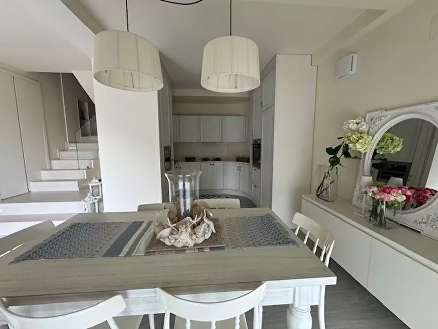 Immagine 14 di Villa in vendita  in Via Adelasia 139 a Alassio