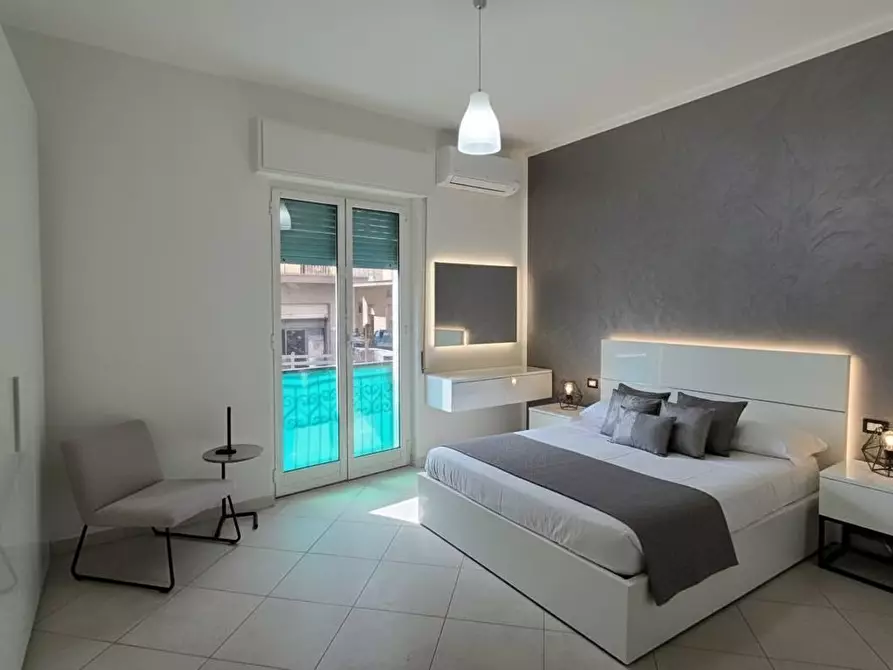 Immagine 11 di Trilocale in vendita  in Via Neghelli 21 a Alassio