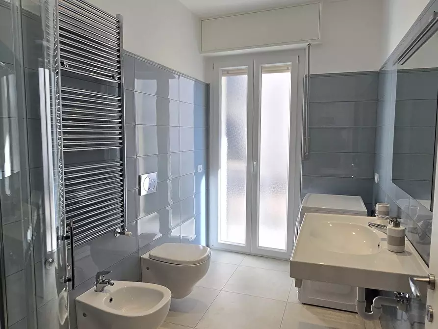 Immagine 13 di Bilocale in affitto  in Via Amerigo Vespucci 9 a Alassio