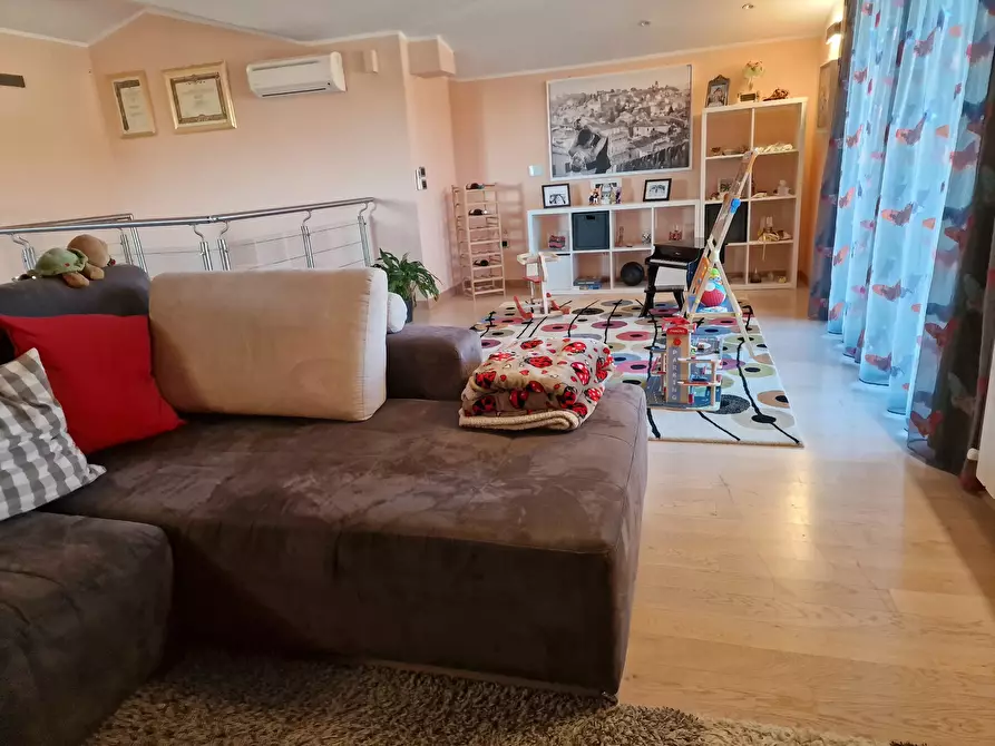 Immagine 24 di Pentalocale in vendita  in Via Madonna del Popolo a Perugia