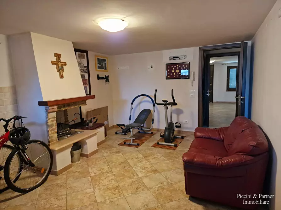 Immagine 48 di Casa bifamiliare in vendita  in Via Trasimeno a Castiglione Del Lago