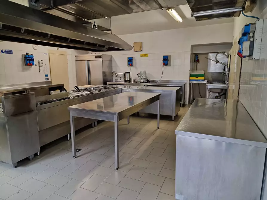 Immagine 33 di Albergo/B&B/Residence in vendita  in Via Po a Chianciano Terme