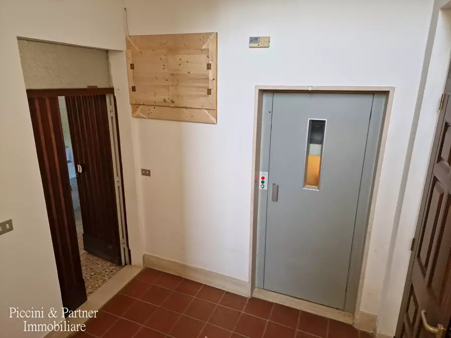 Immagine 24 di Casa indipendente in vendita  in Via Costa a Magione