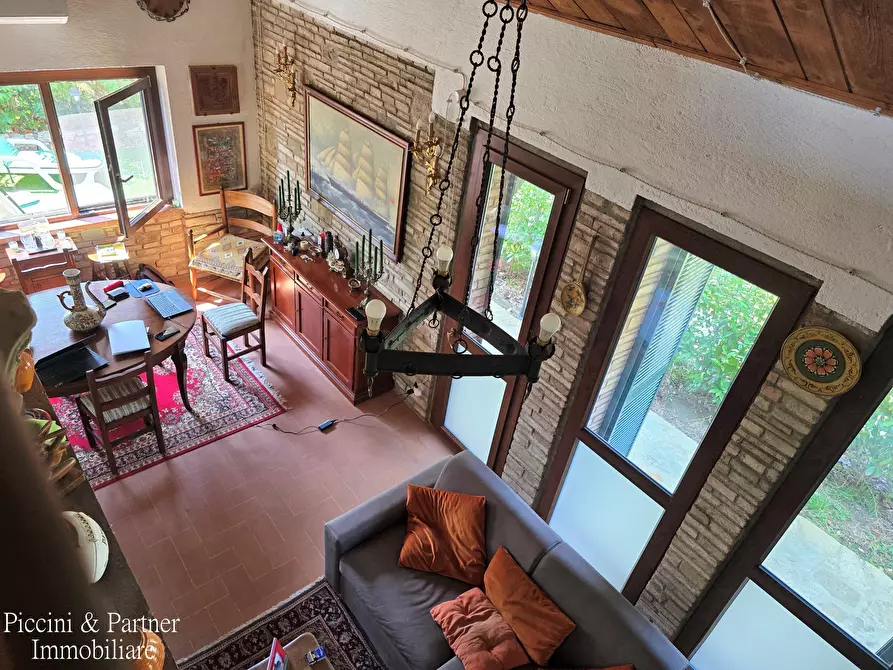 Immagine 50 di Villa in vendita  in Via IV Novembre 15 a Passignano Sul Trasimeno