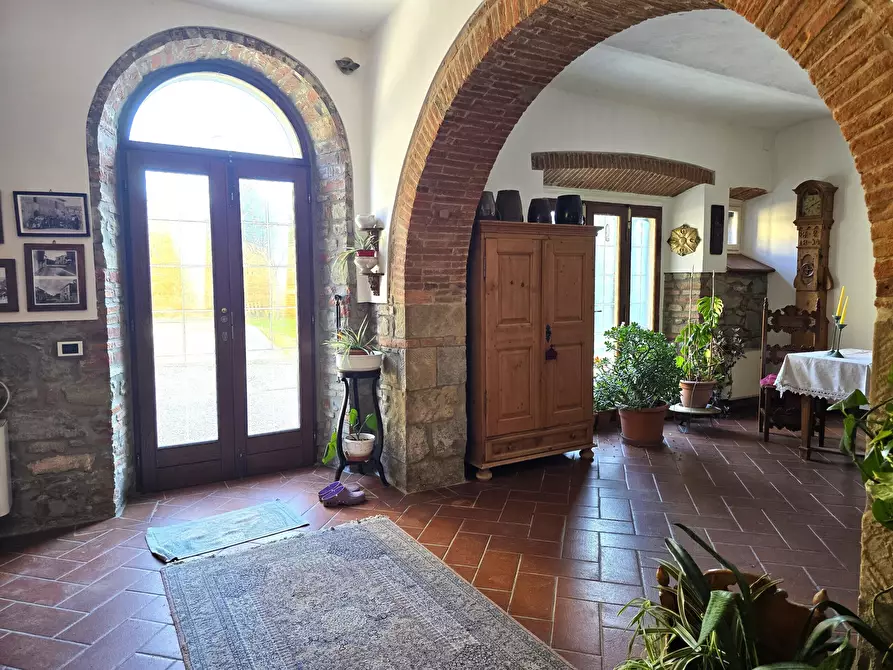 Immagine 9 di Rustico / casale in vendita  in Località Riccio 70A a Cortona