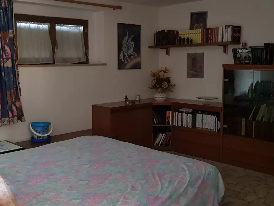 Immagine 31 di Porzione di casa in vendita  in Via Etruria a Castiglione Del Lago