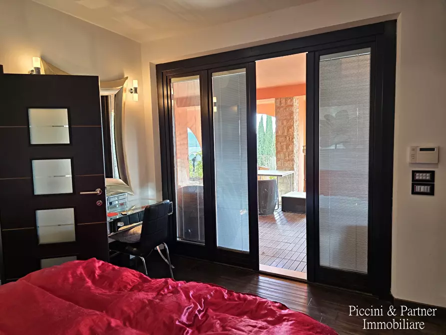 Immagine 53 di Villa in vendita  in Via dei Romani a Magione