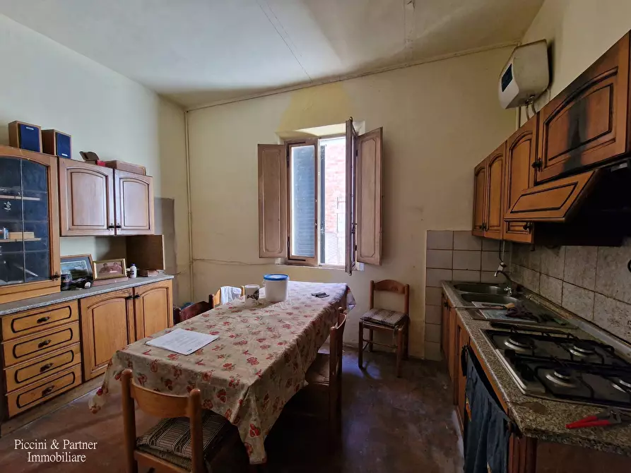 Immagine 46 di Rustico / casale in vendita  in Via della Vittoria 21 a Castiglione Del Lago