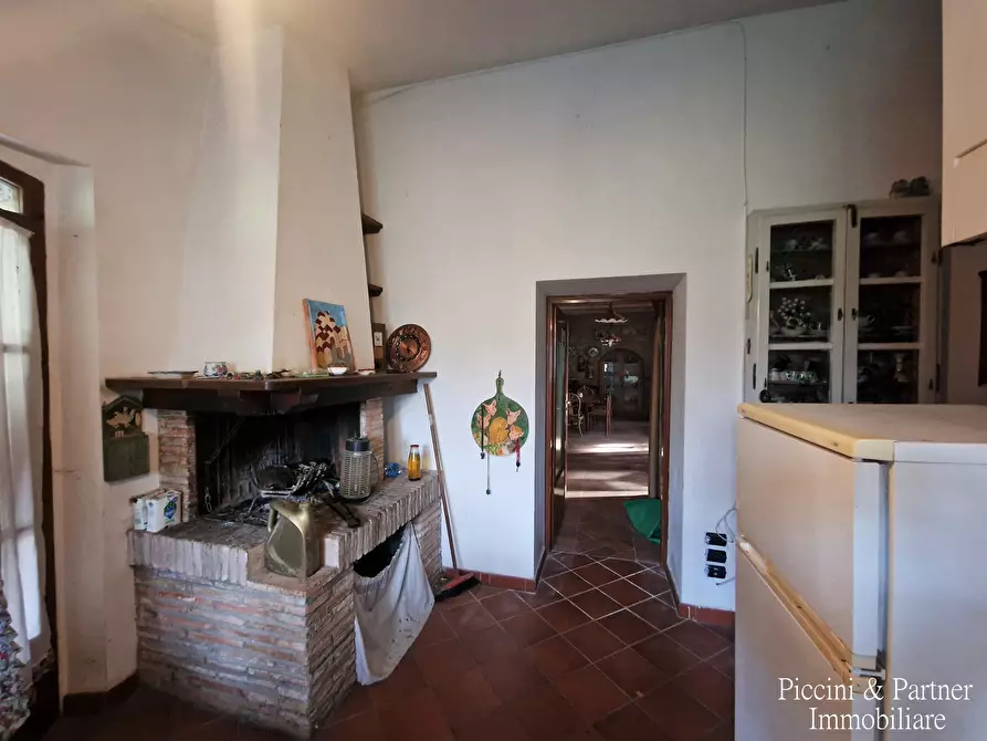 Immagine 39 di Rustico / casale in vendita  in Via del Casello a Corciano