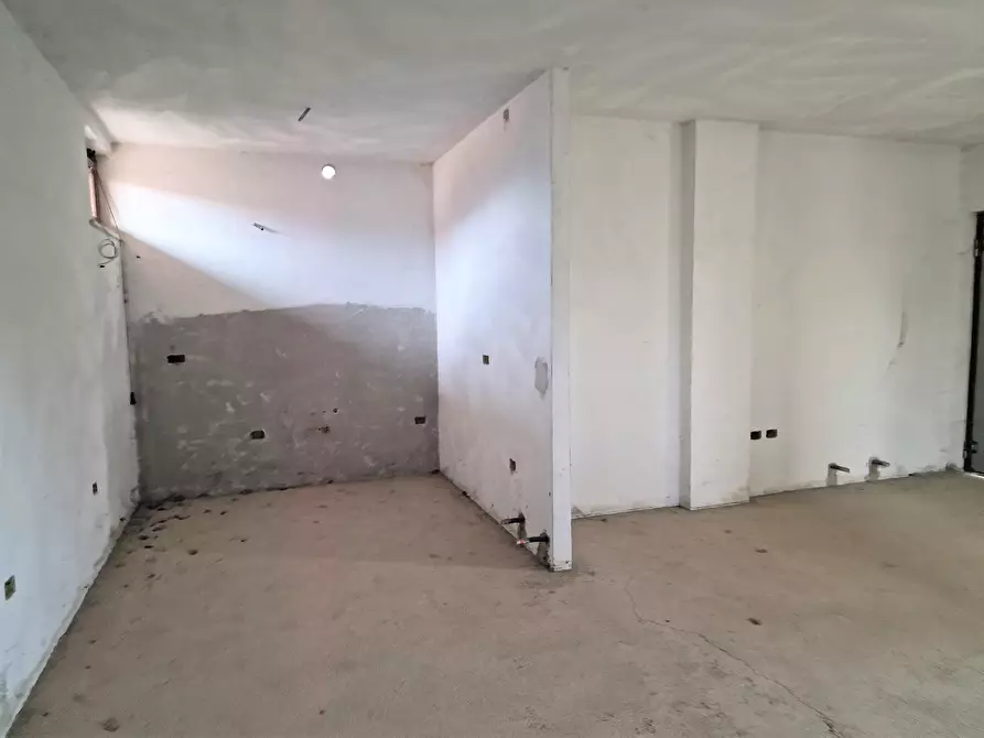 Immagine 10 di Trilocale in vendita  in Strada Tiberina Nord 421 a Perugia