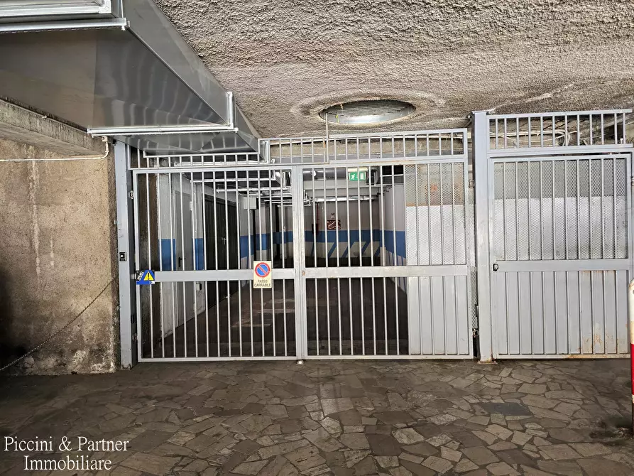 Immagine 1 di Garage in vendita  in Via Campo di Marte 8 a Perugia