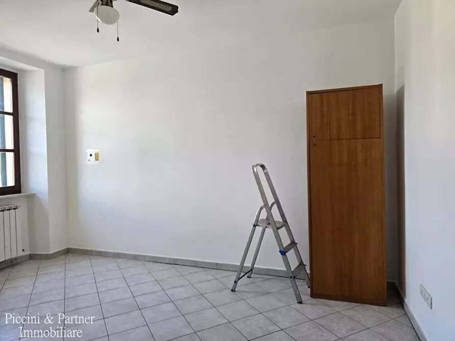 Immagine 26 di Quadrilocale in vendita  in Via Bastiola 95 a Bastia Umbra