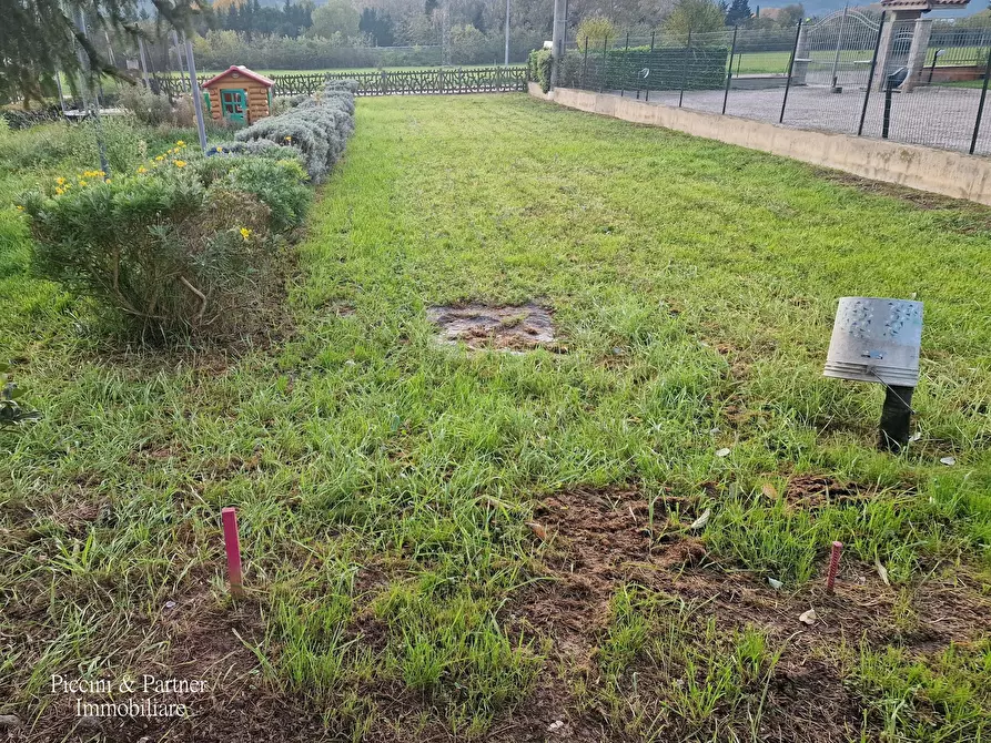 Immagine 3 di Quadrilocale in vendita  in Str. Tiberina Nord 159 a Perugia