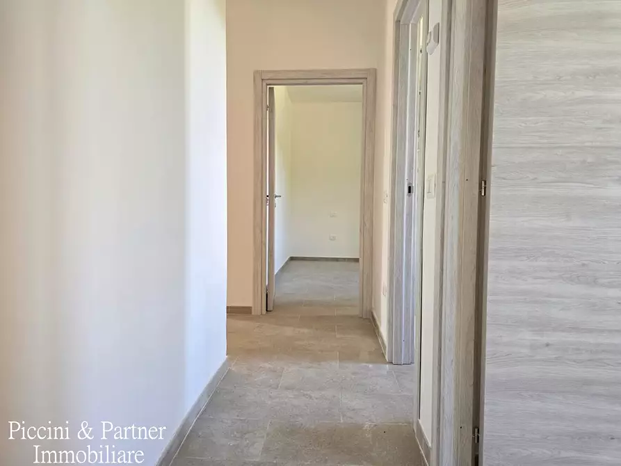 Immagine 34 di Rustico / casale in vendita  a Assisi