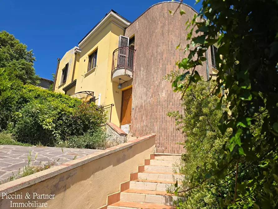 Immagine 3 di Villetta a schiera in vendita  in Via della Madonnina 30 a Torrita Di Siena