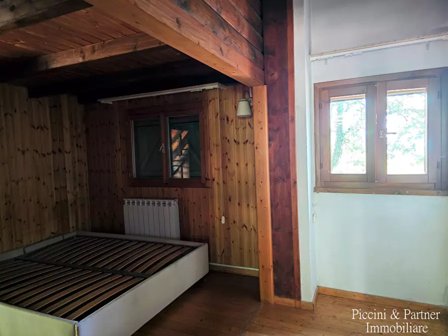 Immagine 48 di Baita in vendita  in Via dei Cespugli 10 a Passignano Sul Trasimeno