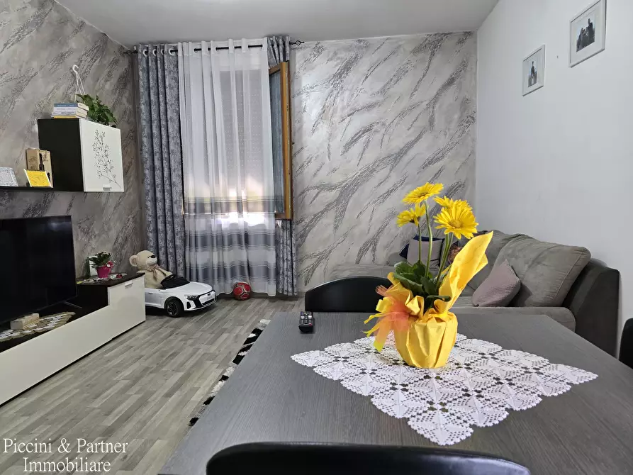 Immagine 11 di Quadrilocale in vendita  in Via Trento a Castiglione Del Lago