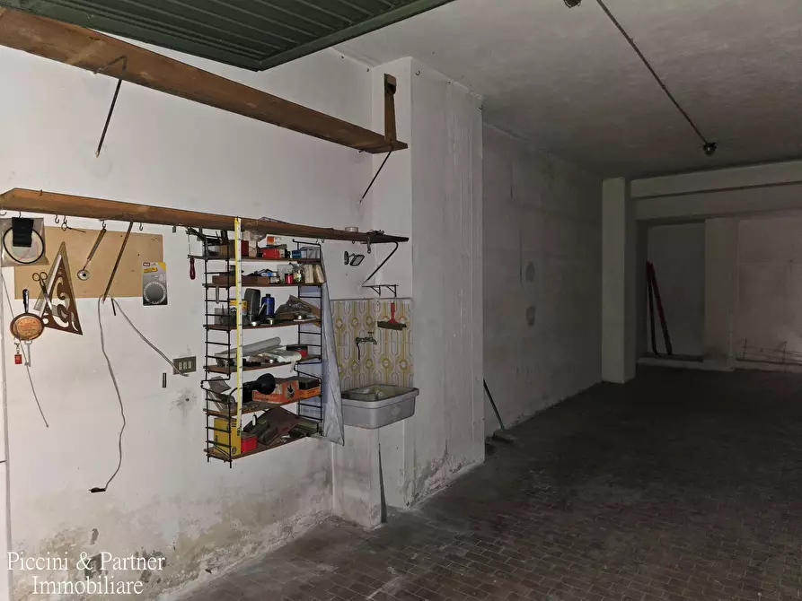 Immagine 4 di Garage in vendita  in Via Campo di Marte 8 a Perugia